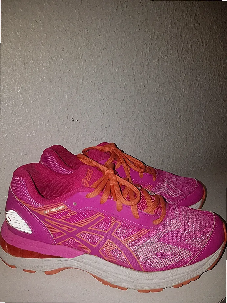 Asics Gel Nimbus Damen Laufschuhe Grösse 38