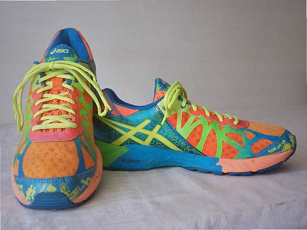 "ASICS-Gel Noosa 9" Gr.43,5-44 Sneaker/Laufschuhe/Sportschuhe gepflegte Optik