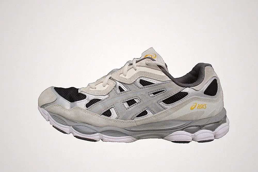 ASICS GEL-NYC Herren Schuhe Laufschuhe Gr.46,5 UK 11