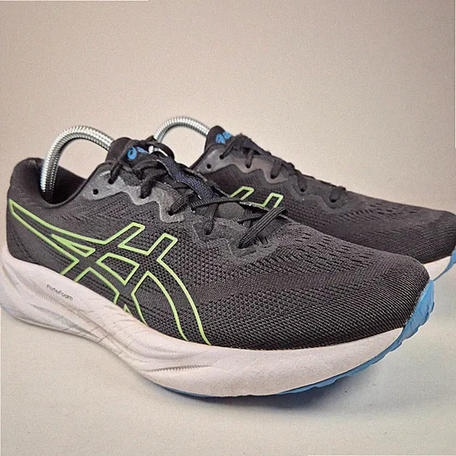 Asics Gel-Pulse 15 Herren Größe 7 Laufschuhe schwarz gepolsterte Stützschuhe