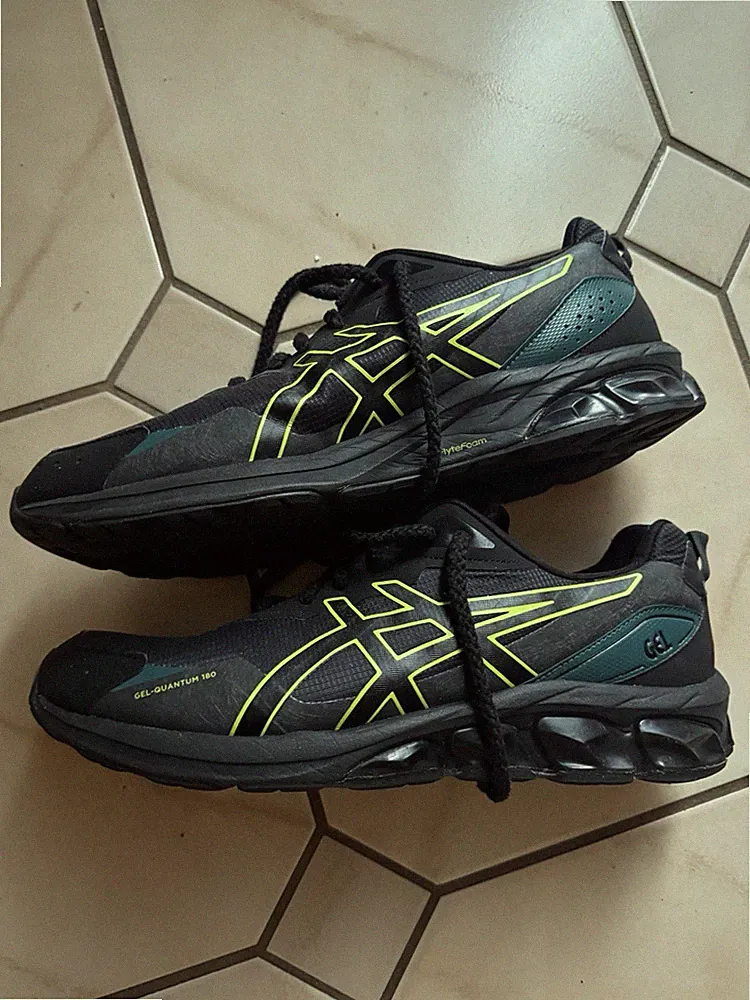 Asics Gel-Quantum 180 Herren Sneaker Laufschuhe Gr. 49 Schwarz