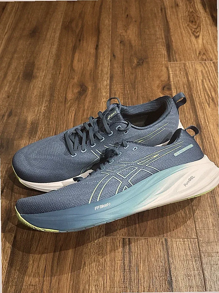 Asics Gel-Saiun 3 Herren Laufschuhe UK 13 blau PureGEL Dämpfung Turnschuhe