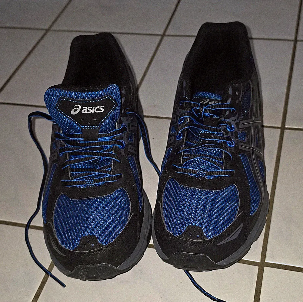 ASICS GEL-Venture 9 Herren Laufschuhe EU 43,5 US 9,5 Schwarz/Blau