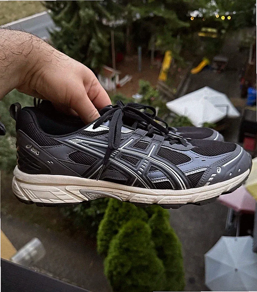 ASICS GEL-VENTURE 9 Herren Laufschuhe Sneaker schwarz/grau EU 46,5 US 12 Mesh