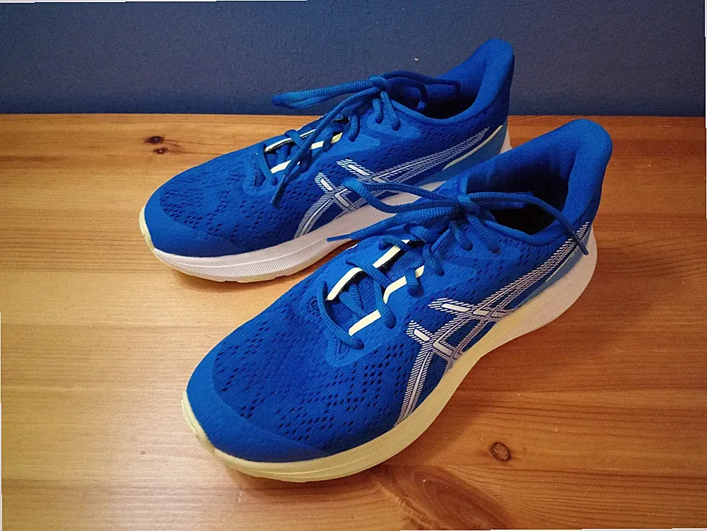 Asics GT 1000 - 13 GS Kinder Laufschuhe Wettkampfschuhe Größe 40 blau gelb