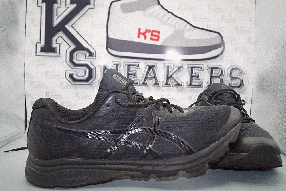 Asics GT - 1000 (8 ) EU 48 US 13 Sportschuhe Running Laufschuhe 1011A540 Schwarz