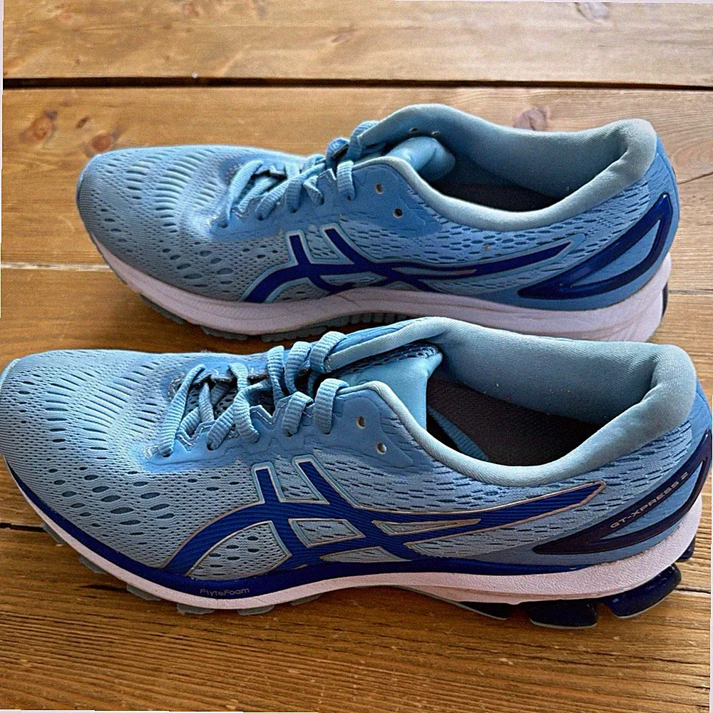 Asics GT-Xpress 2 Herren Laufschuhe Atmungsaktiv Schnürer EU 42 US 10 UK 9