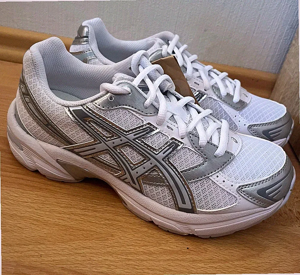 ASICS Herren Laufschuhe Sneaker Low Top Mesh atmungsaktiv Schnürung weiß