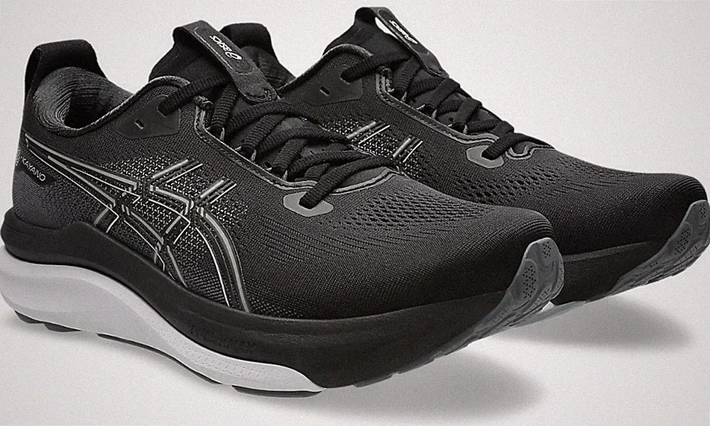 ASICS® Lauf- / Joggingschuhe "GEL-KAYANO 33", schwarz-weiß, Gr. 44 - NEU+OVP