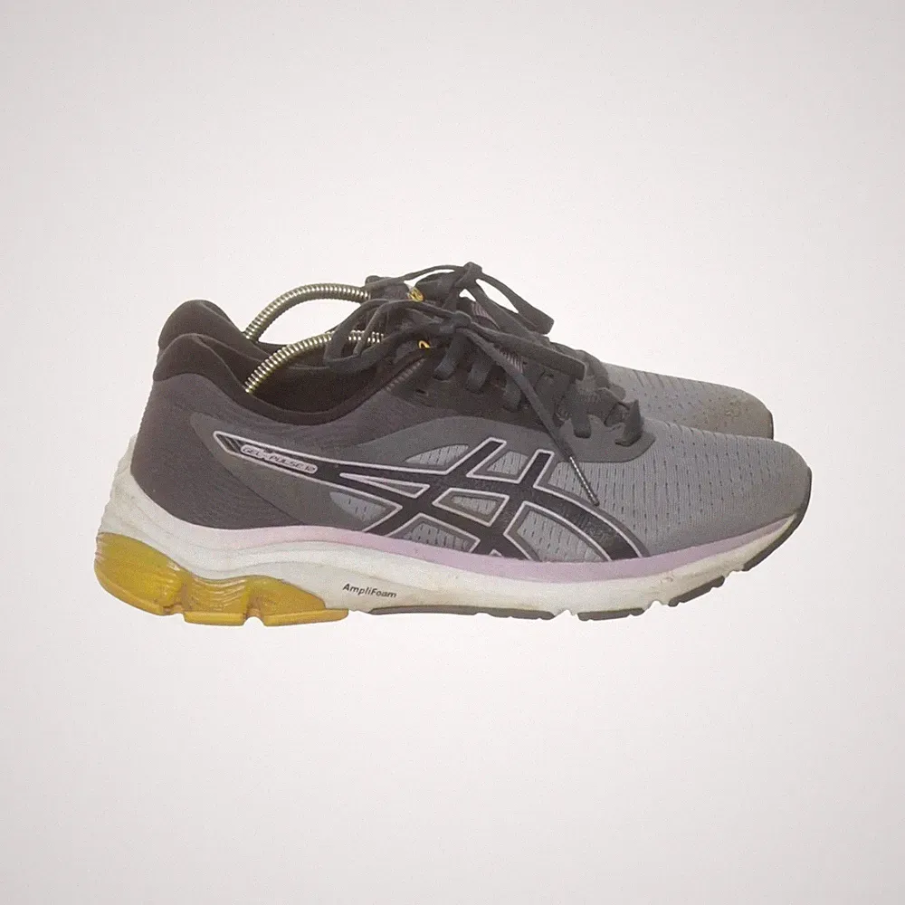 Asics, Laufschuhe, Größe: 39 1/2, Lederimitat, Grau, Damen #l0E