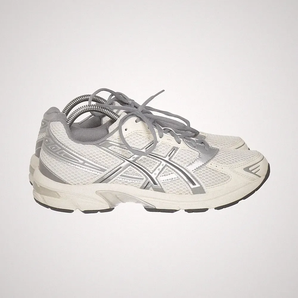 Asics, Laufschuhe, Größe: 41 1/2, El-7730, Weiß/Grau/Silber, Herren #jw4