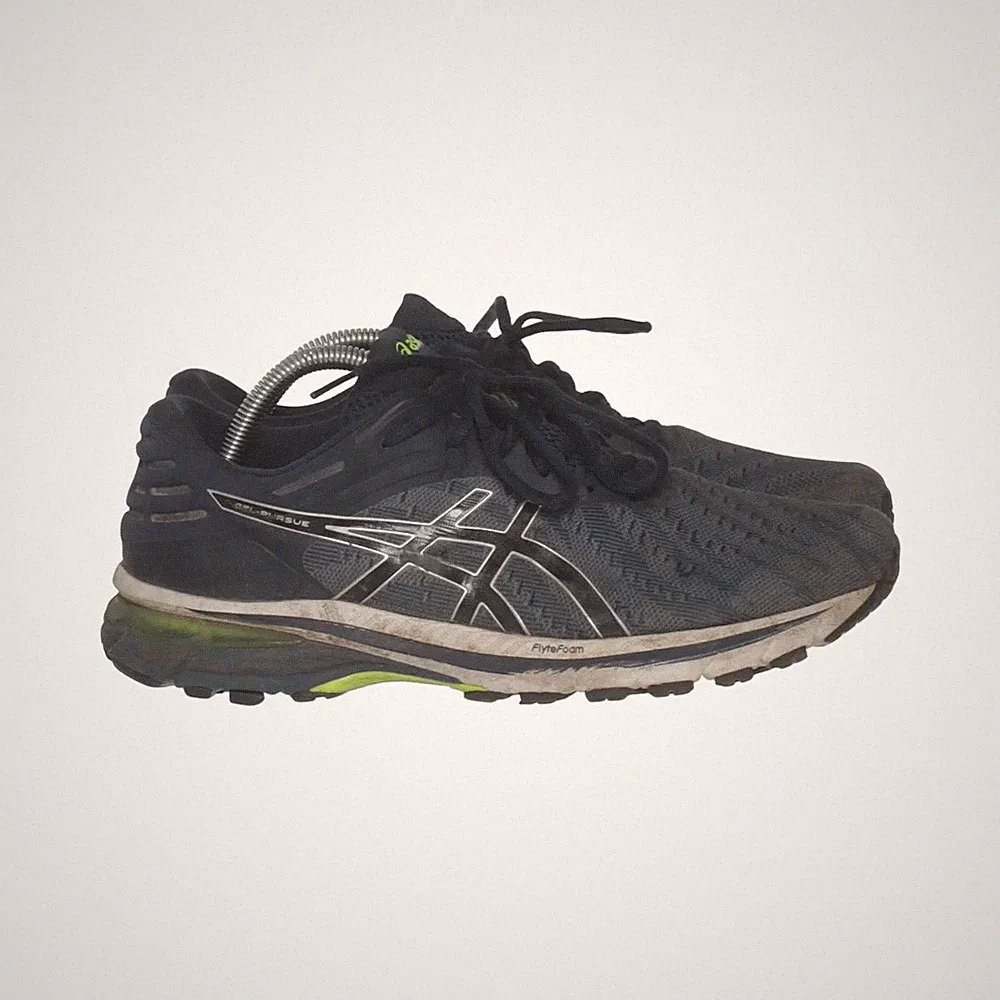 Asics, Laufschuhe, Größe: 42 1/2, Polyurethan, Blau/Gelb, Herren #VH4