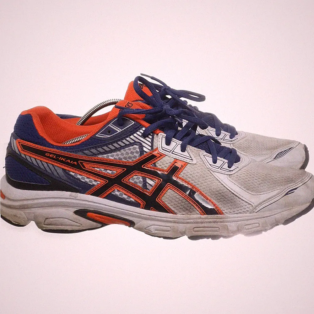 Asics, Laufschuhe, Größe: 46 1/2, Leder, Weiß/Blau/Orange, Herren #VMS
