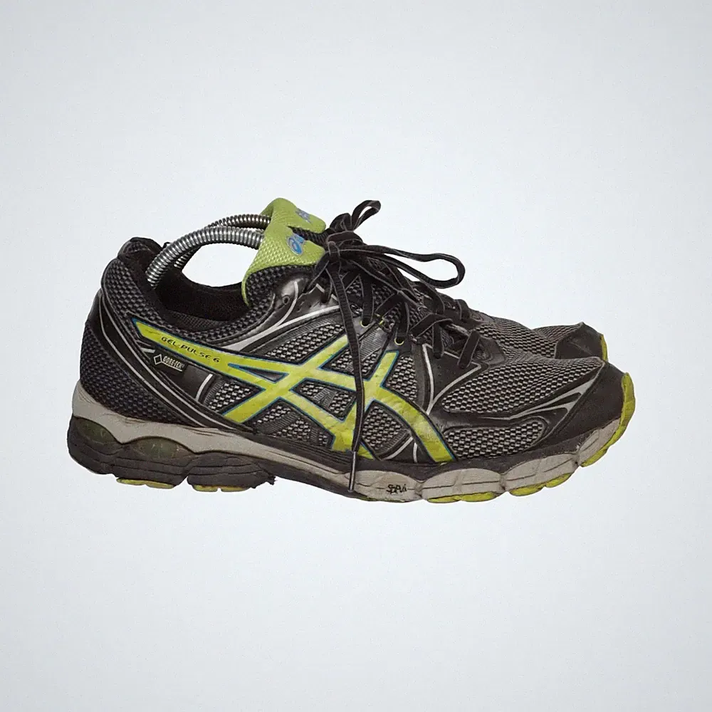 Asics, Laufschuhe, Größe: 46, Schwarz/Gelb, Herren #lqO