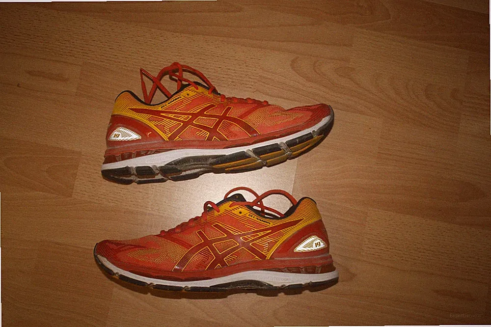 Asics Laufschuhe Herren GEL NIMBUS 19 Größe 46