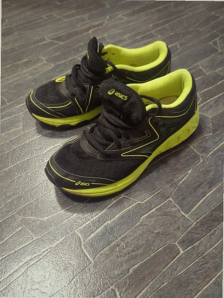 ASICS Laufschuhe Kinder