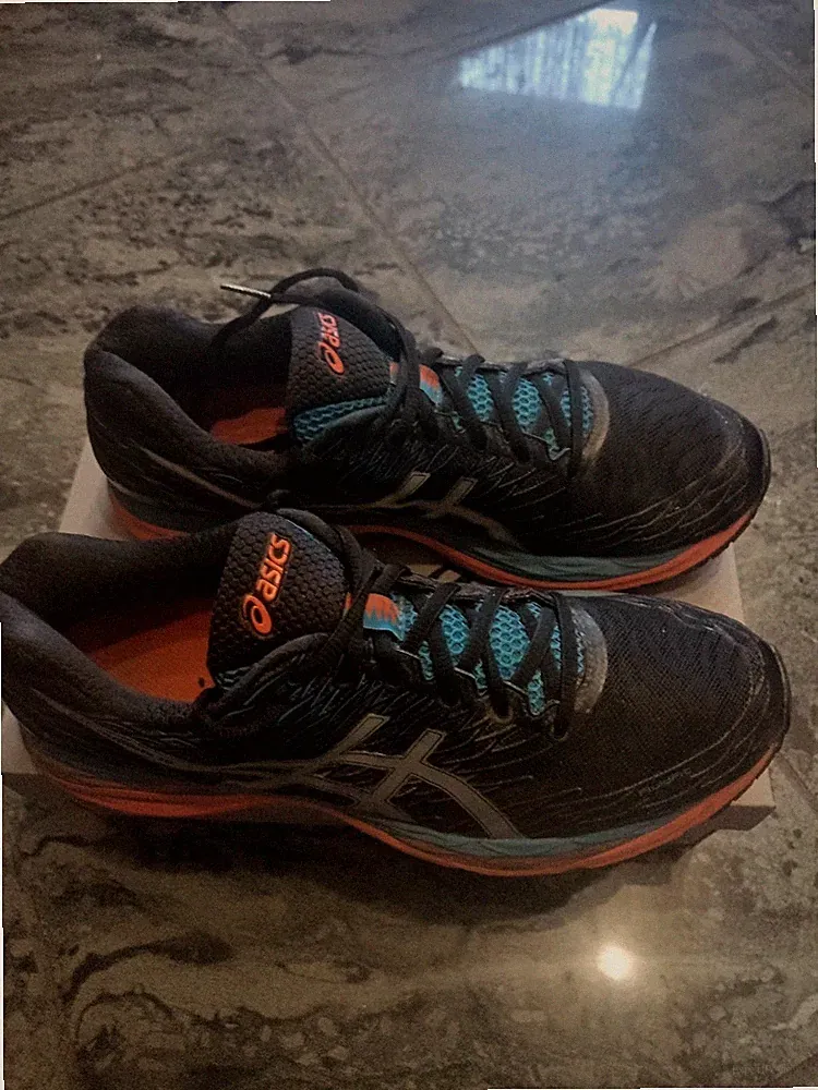 Asics Nimbus 18 Laufschuhe Sneaker Original