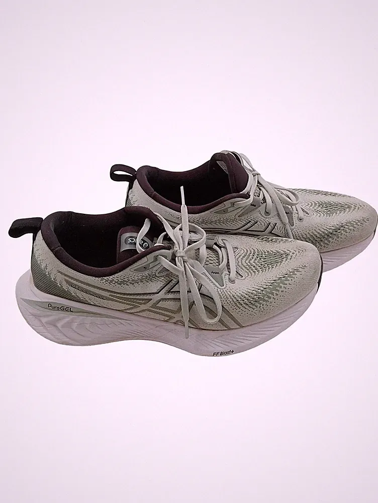 ASICS Sportschuhe Laufschuhe Gr. 47 Grau Herren