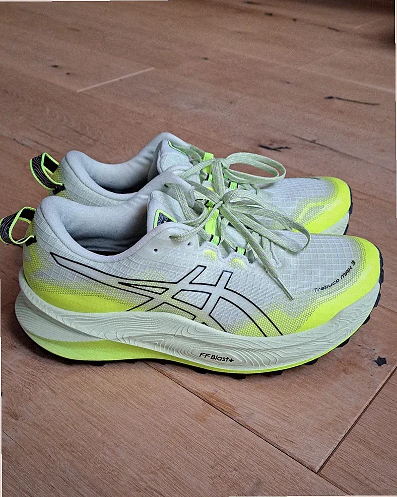 Asics Trabuco Max 3 Herren 42,5 fast neu - Laufschuhe - Trailrunning