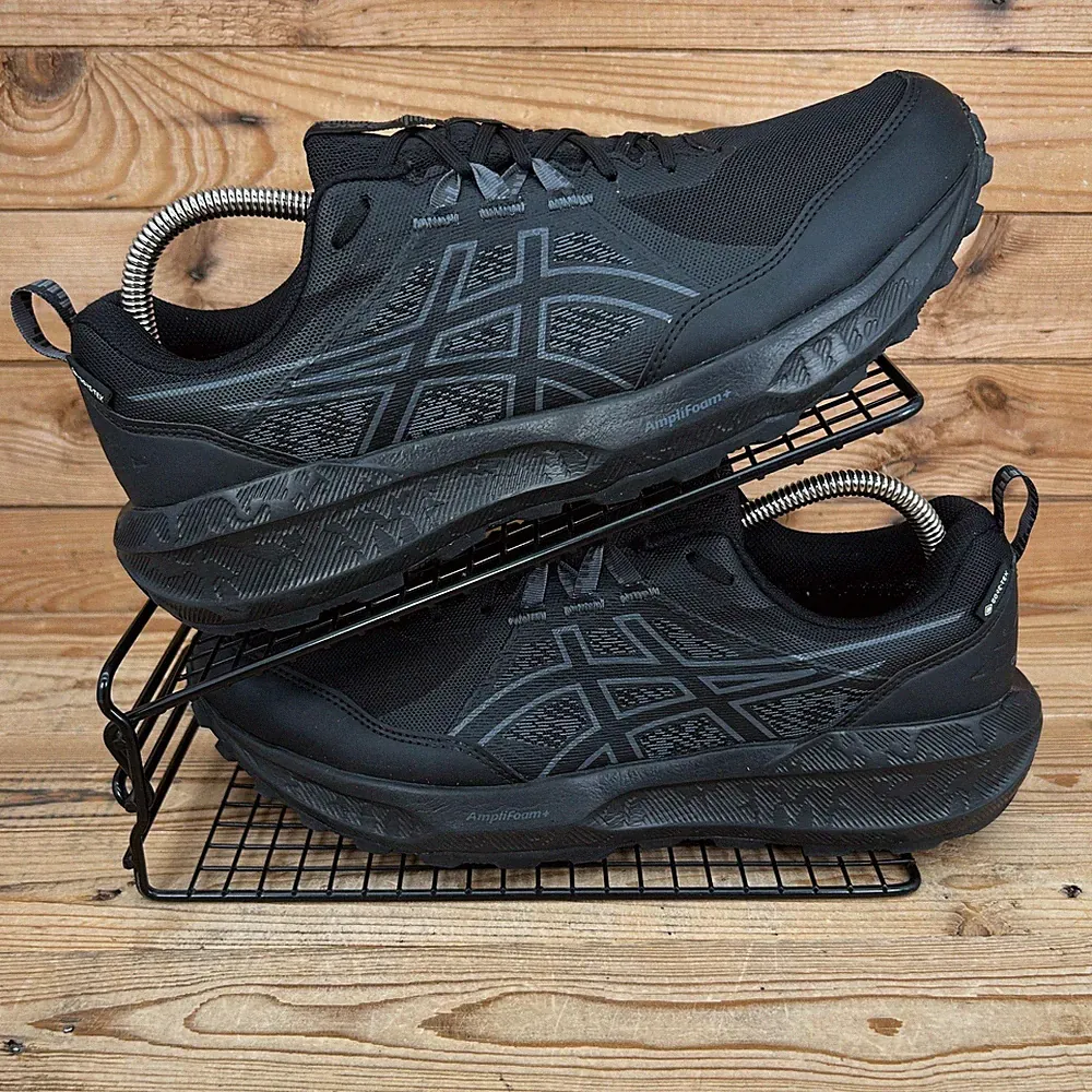 Asics Turnschuhe Herren Größe UK 9 Gel Sonoma 8 GTX dreifach schwarz wasserdicht Laufschuhe