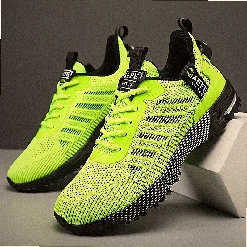 Atmungsaktive Herren Laufschuhe, leichte hochwertige Sneaker.