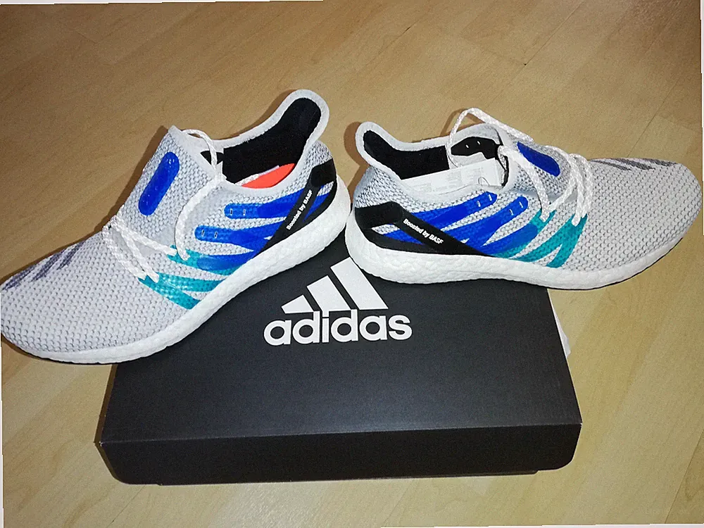 BASF Laufschuhe Ultraboost Gr 41,5 8,5 UK 9 US