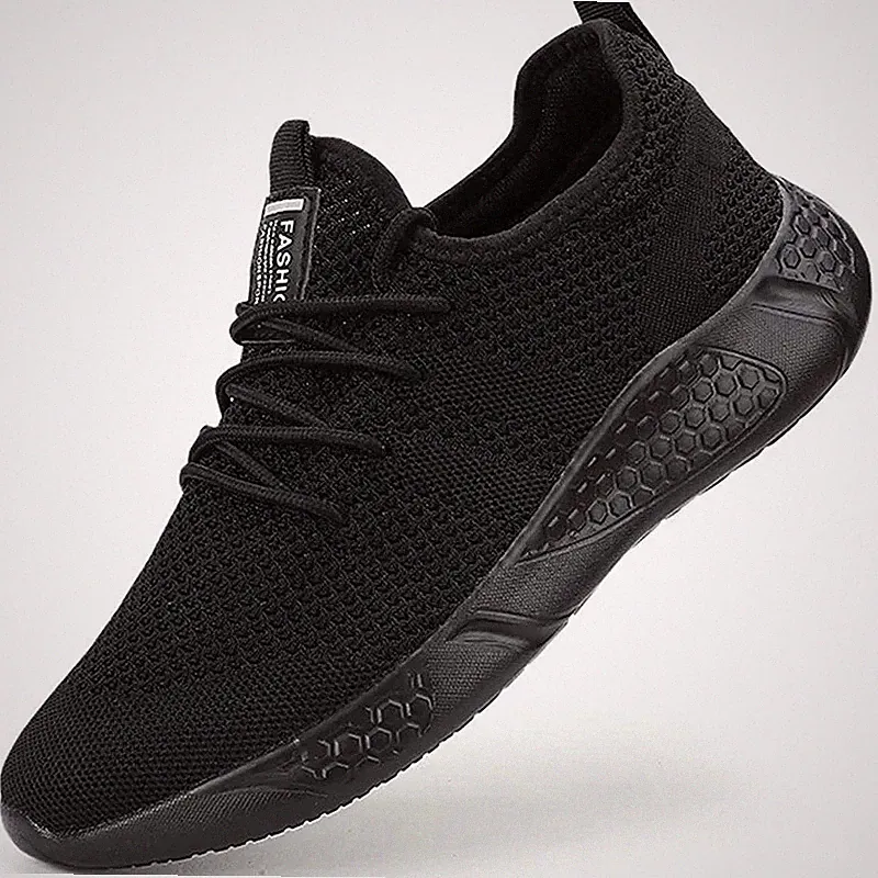 Bequeme und leichte Laufschuhe für Herren, Outdoor-Sneaker.
