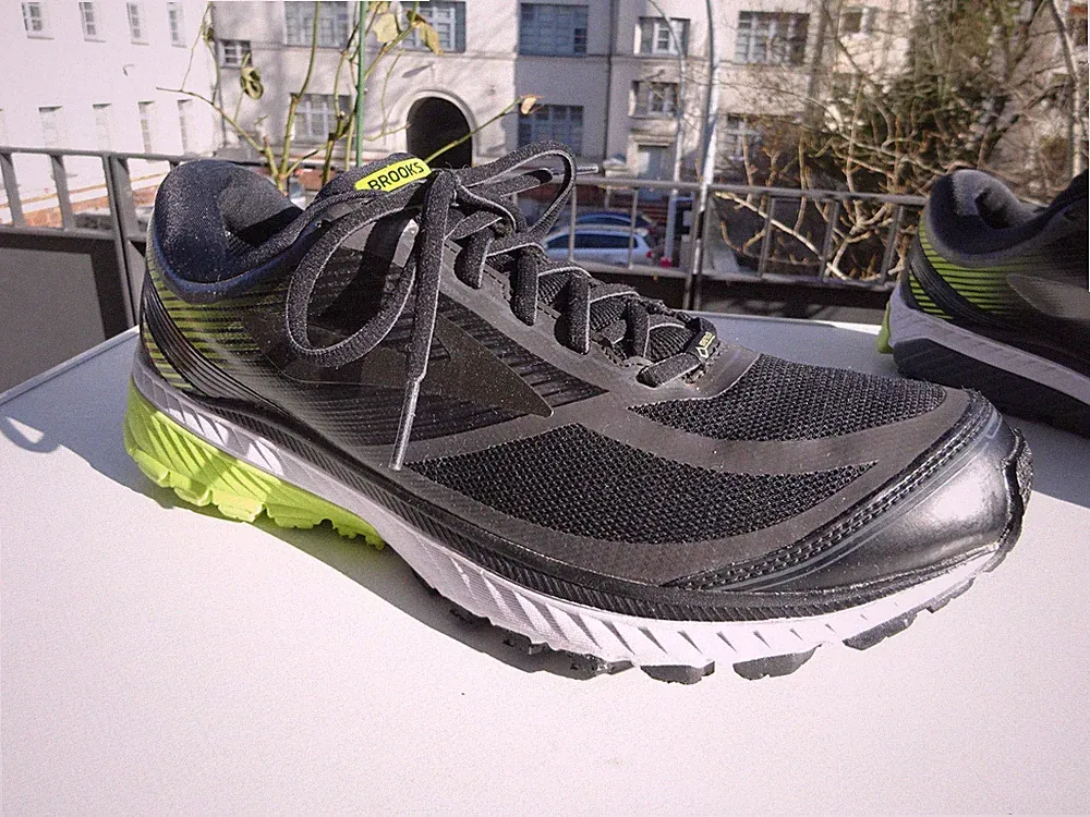 BROOKS 1102561D078 GHOST 10 GTX Gore-TEX Laufschuhe Sneaker Gr.46(UK11 D) f.Neuw