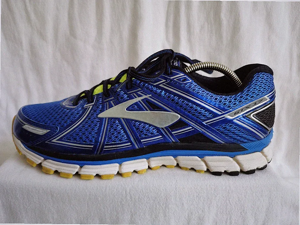 Brooks Adrenaline GTS 17 Laufschuhe EU 46,5 US 12,5 Sneaker blau 1102411D453