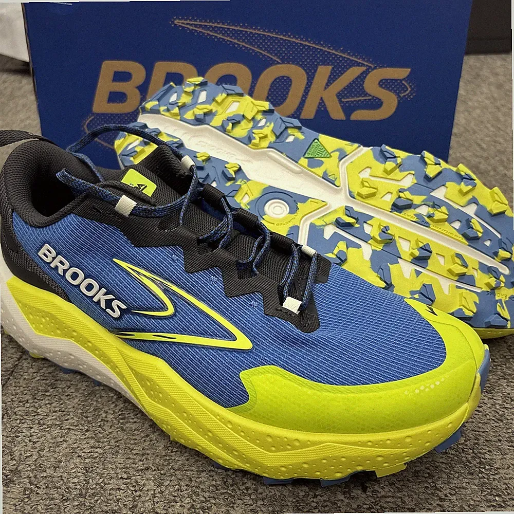 Brooks Caldera 8 Herren Laufschuhe Trail Größe 11 Neu