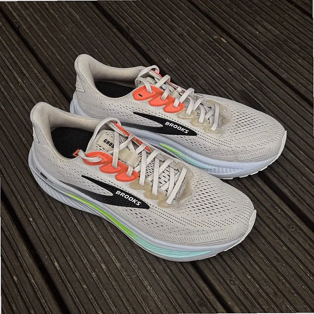 Brooks Ghost 17 Damen Laufschuhe Sneaker Mesh Beige/Schwarz/Orange EU 42