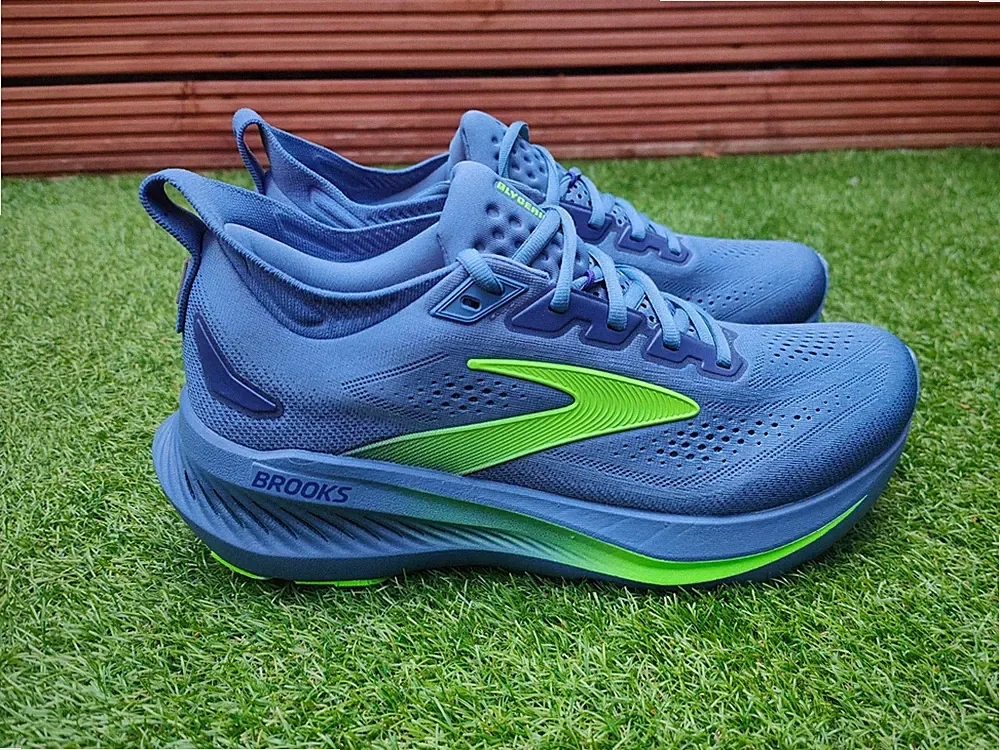 Brooks Glycerin 23 Herren Laufschuhe, Gr. 10 UK / 45 EU #