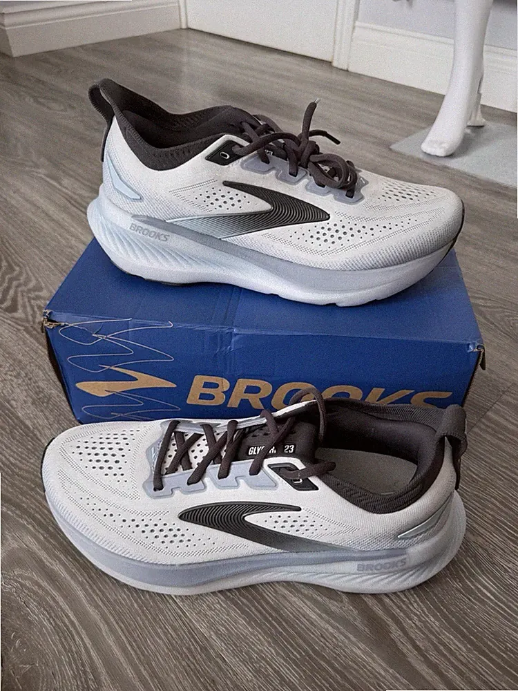 Brooks Glycerin 23 Herren Laufschuhe Weiß UK 9 EU 44 110476 1D 163