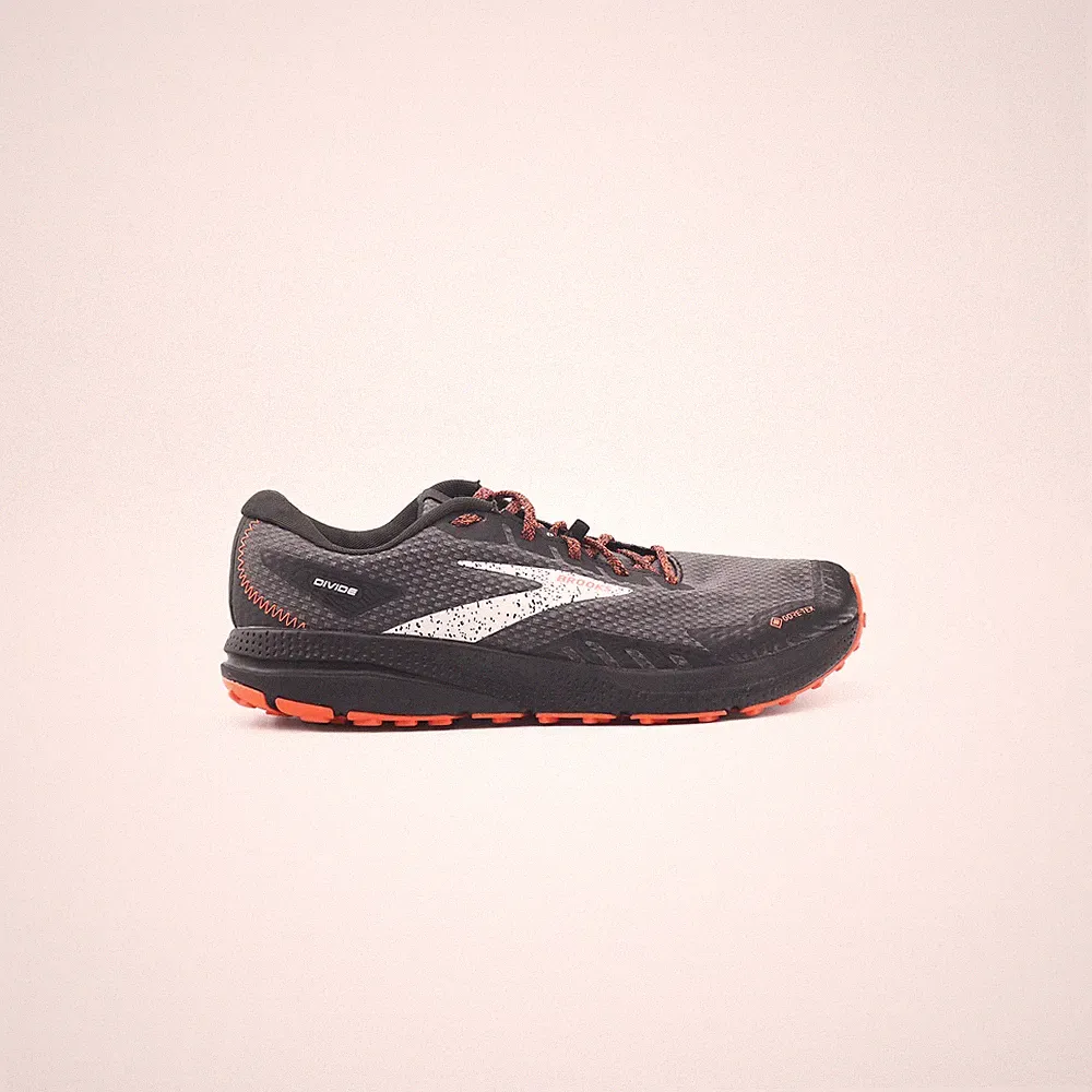 Brooks Herren Laufschuhe Grau Größe UK 10,5 Stoff Sportschuhe