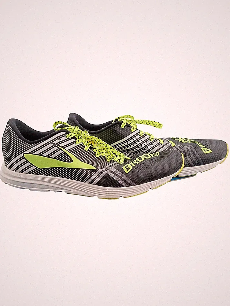 Brooks Hyperion Herren Laufschuhe Sportschuhe Grau Gr. 44 Schnürung