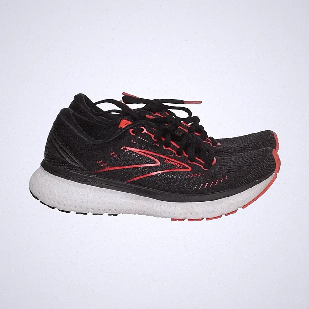 Brooks, Laufschuhe, Größe: 36, Schwarz/Rot, Damen #iiq