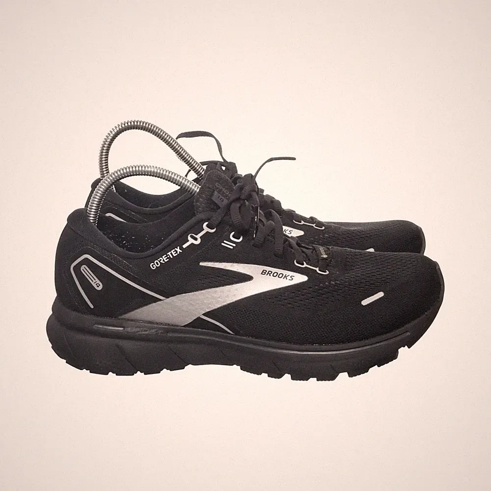 Brooks, Laufschuhe, Größe: 42 1/2, model: ghost 14 gtx, Schwarz/Silber #Xqu