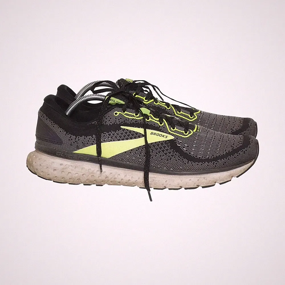 Brooks, Laufschuhe, Größe: 44 1/2, model: glycerin, Schwarz/Gelb, Herren #9qV