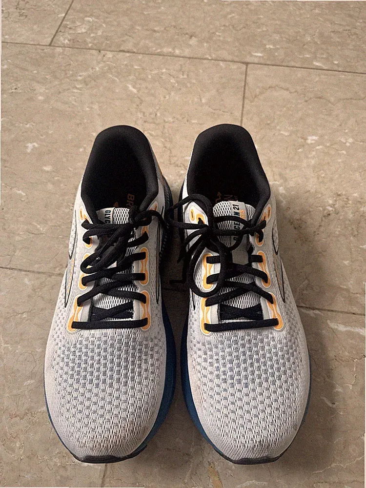 brooks laufschuhe herren 45.5 Größe