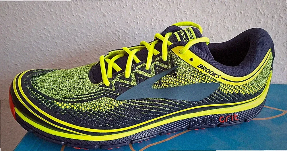 BROOKS PURE GRIT 6 Gr. 12,5 (46,5) TOP TRAIL BARFUSS-LAUFSCHUH/SNEAKER- NEU !