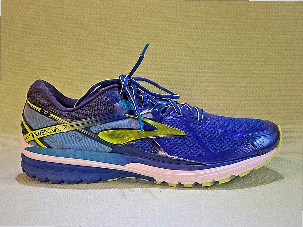 46.5 Leichtathletikschuh