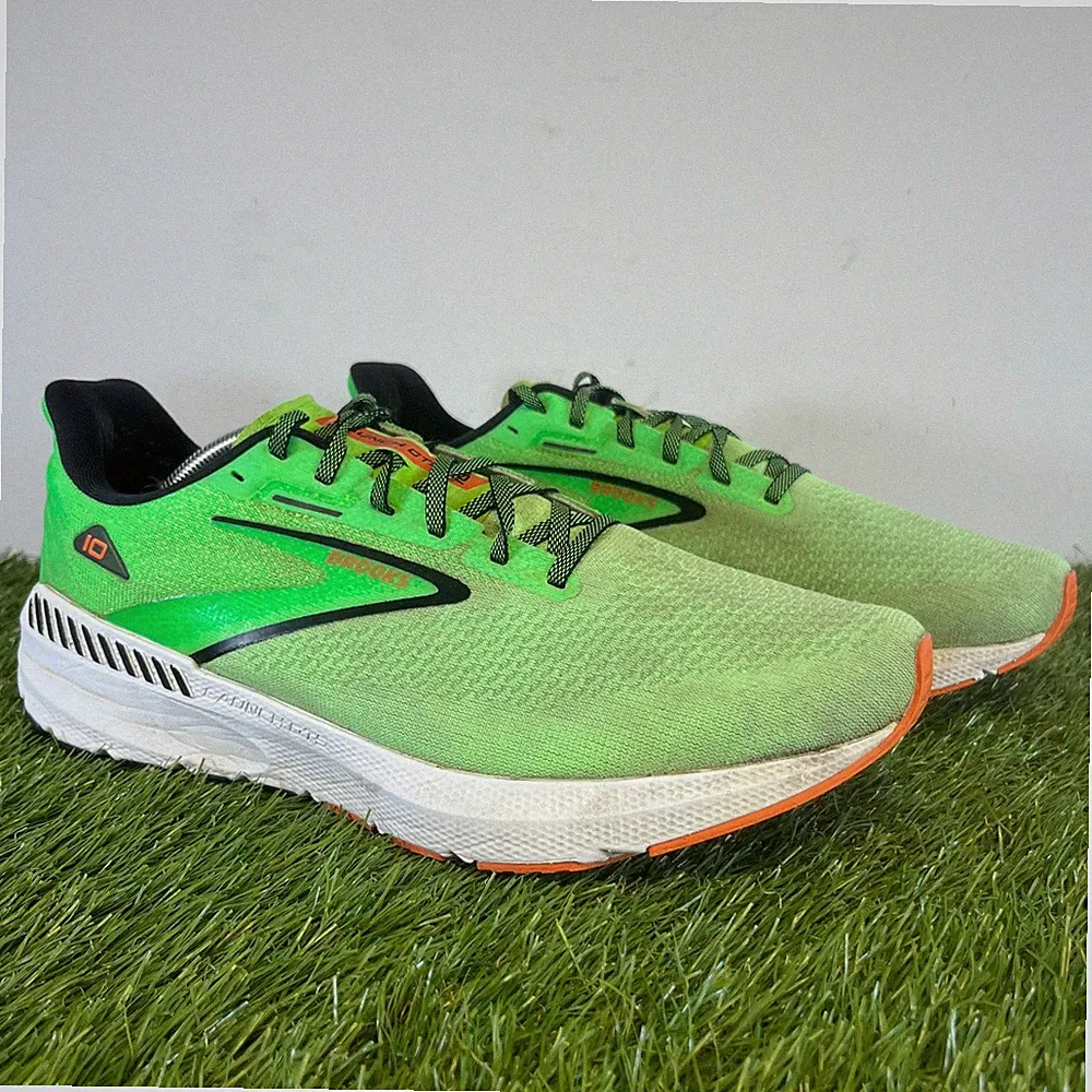 Brooks Turnschuhe Größe 11,5 Herren grün Launch GTS 10 Straße sportliche Laufschuhe