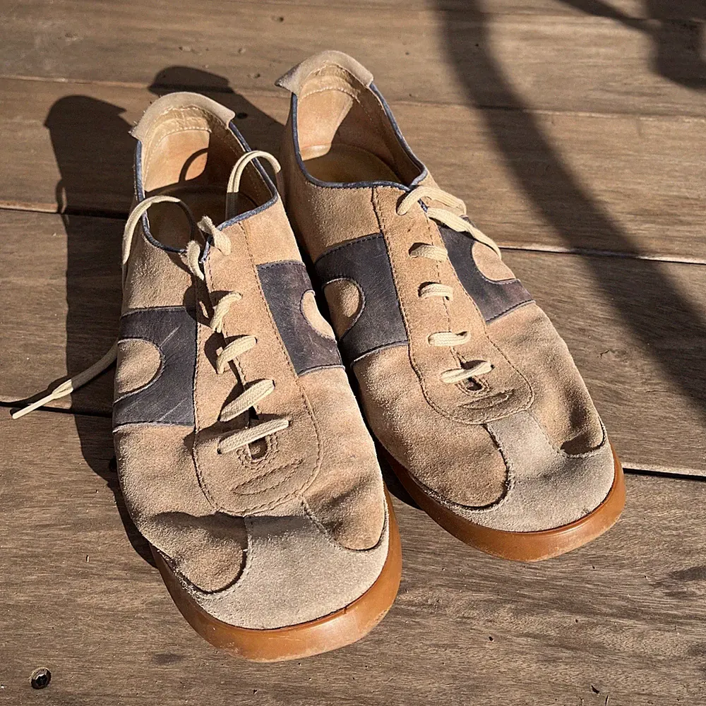 Camper Unisex Leichte Schuhe Laufschuhe Halbschuhe Wildleder Gr 42 Beige