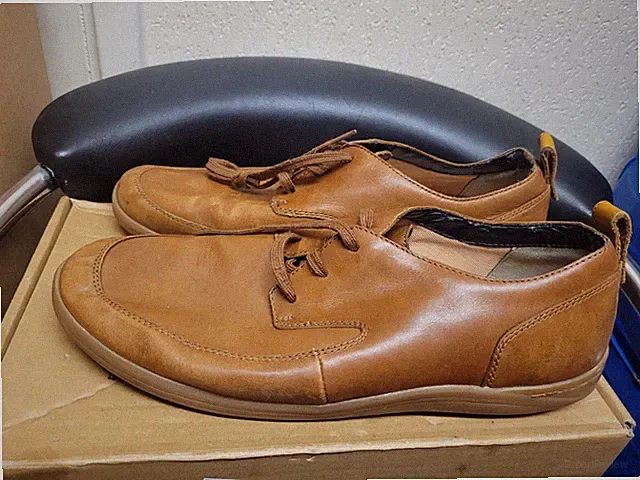 Clarks Cushion Plus Herren Freizeitschuhe In Braun Größe UK 11G