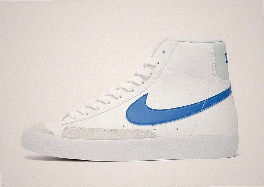 DA4086-113 Nike Blazer Mid 77 Laufschuhe/Sportschuhe Herren Weiß/Blau Sneakers