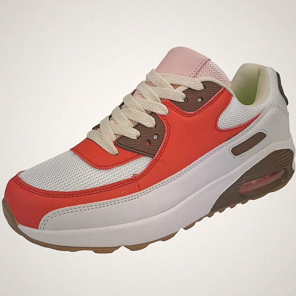 Braun Flacher Schuh
