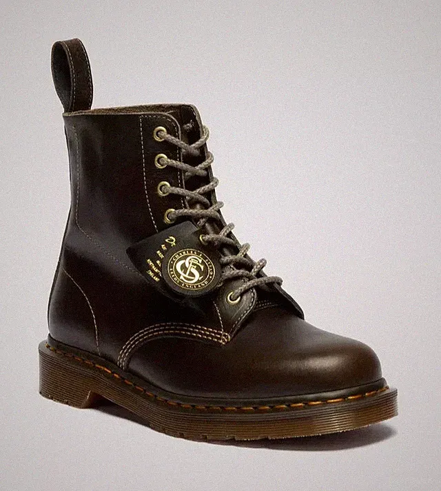 Dr. Martens 1460 klassische Kalbslederstiefel in braun alle Größen