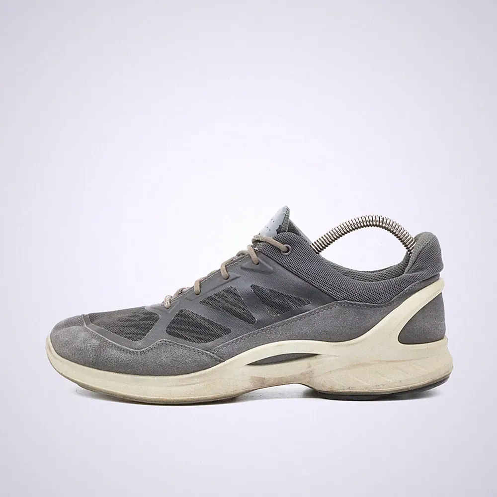 ECCO Herren 837594 Laufschuh Grau Leder/Textil Niedrig Leicht Sneaker EU 42