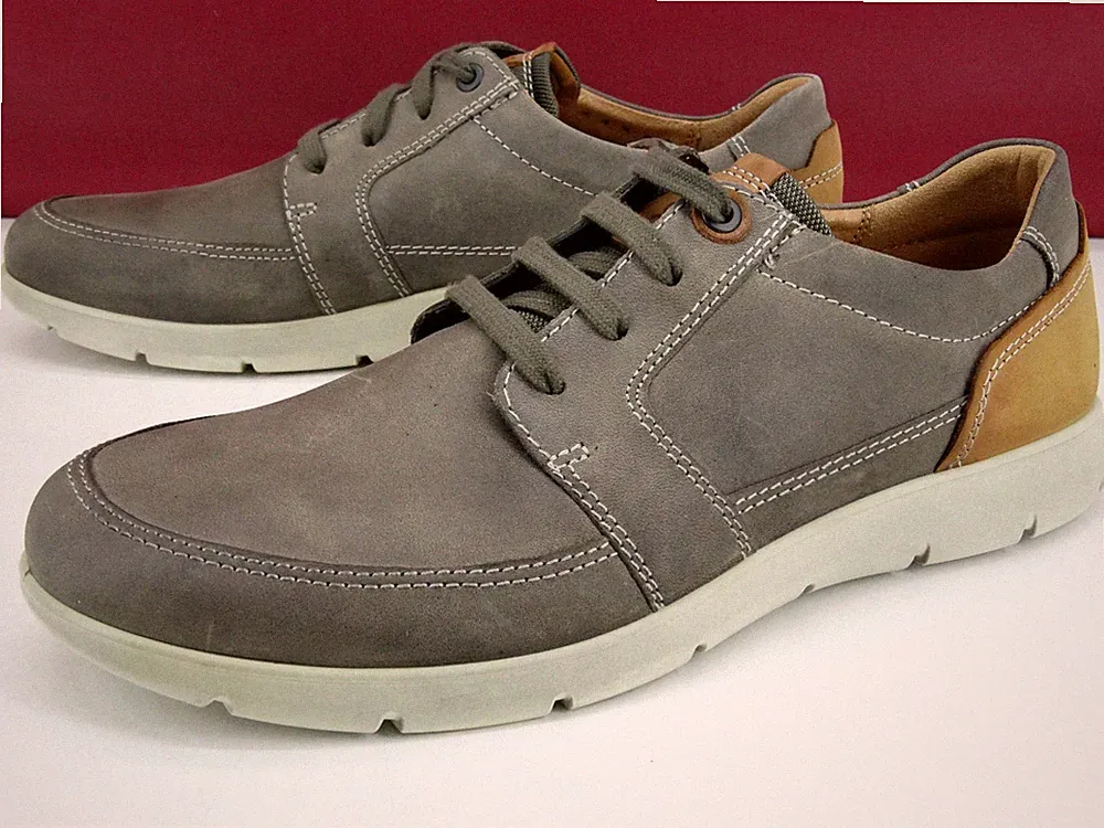ECCO Sneaker Laufschuhe Halbschuhe Herren Schuhe Slipper Gr. 42 Leder NEU Grau
