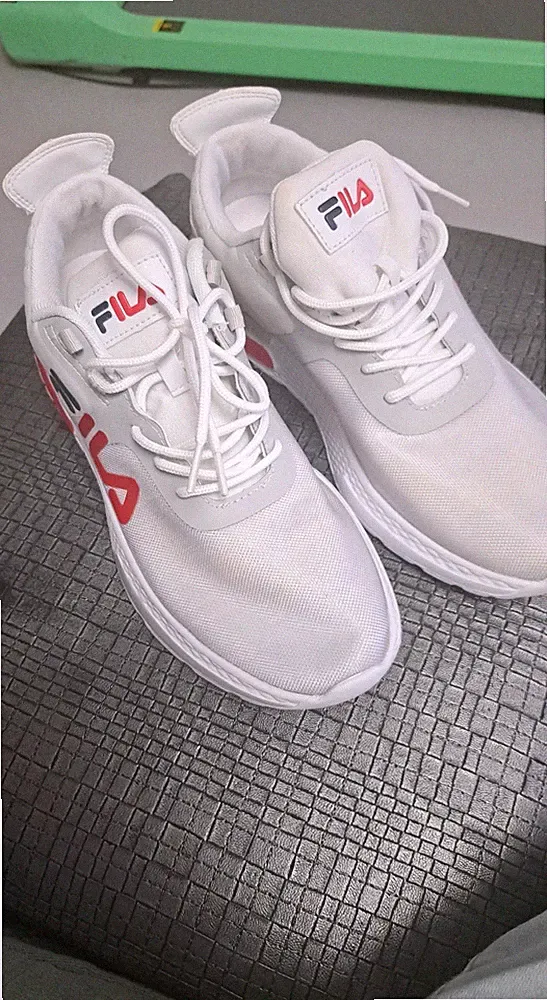 Fila Atmungsaktive Sneaker / Sportschuhe / Laufschuhe Weiß/Rot Größe 42
